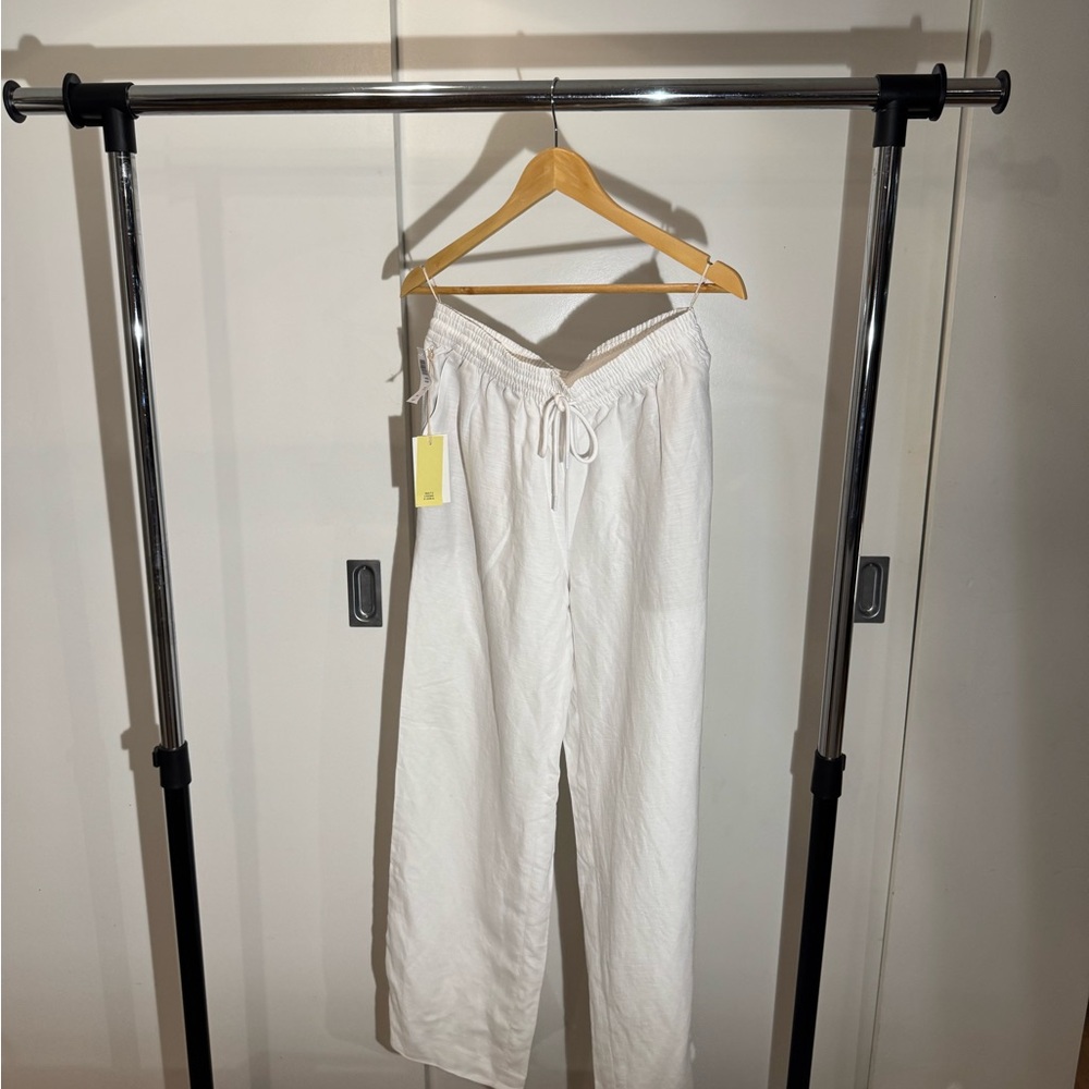 Aritzia - Thesis Linen Pants - Size M
